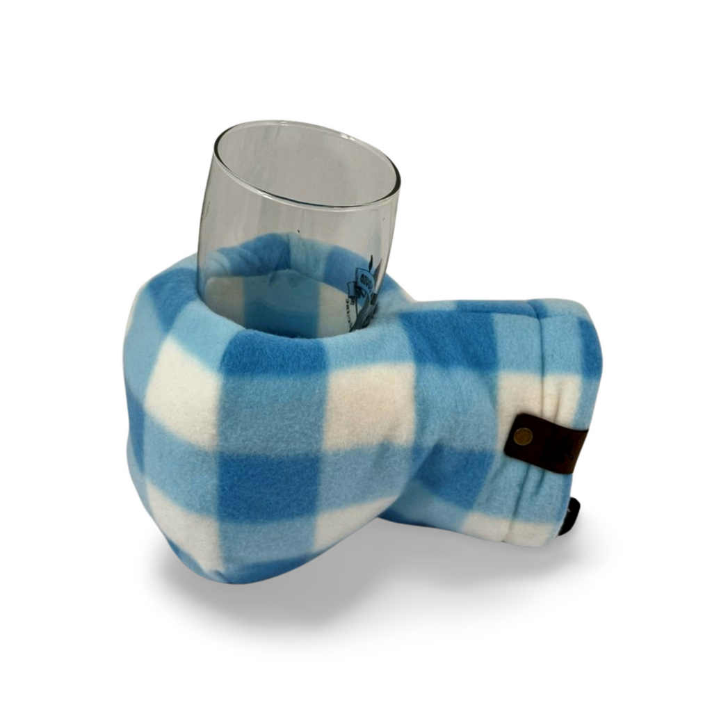 Picnic in the Snow Giddyup Glove™