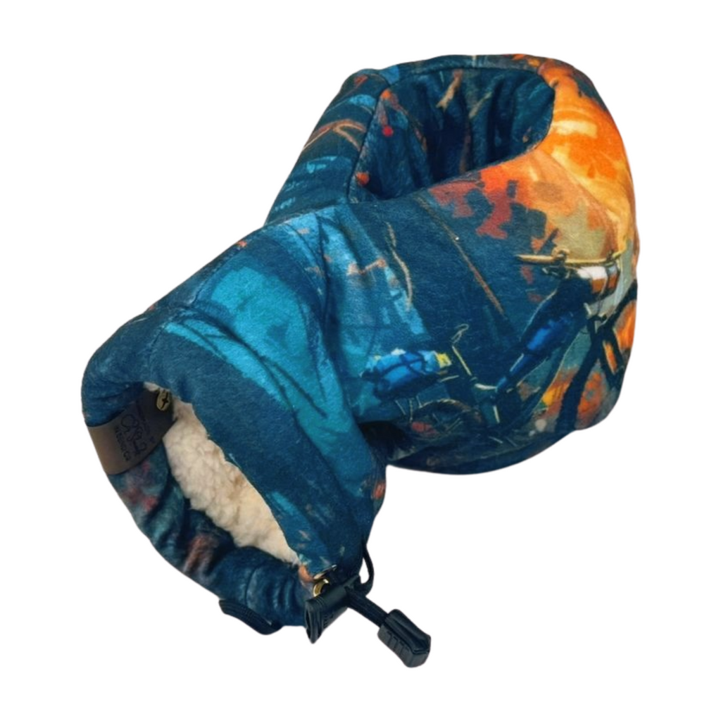 Right side view of Bend Adventure Camp Gliddyup Glove™ with insulated hand and built-in beverage holder for hiking or tailgating.