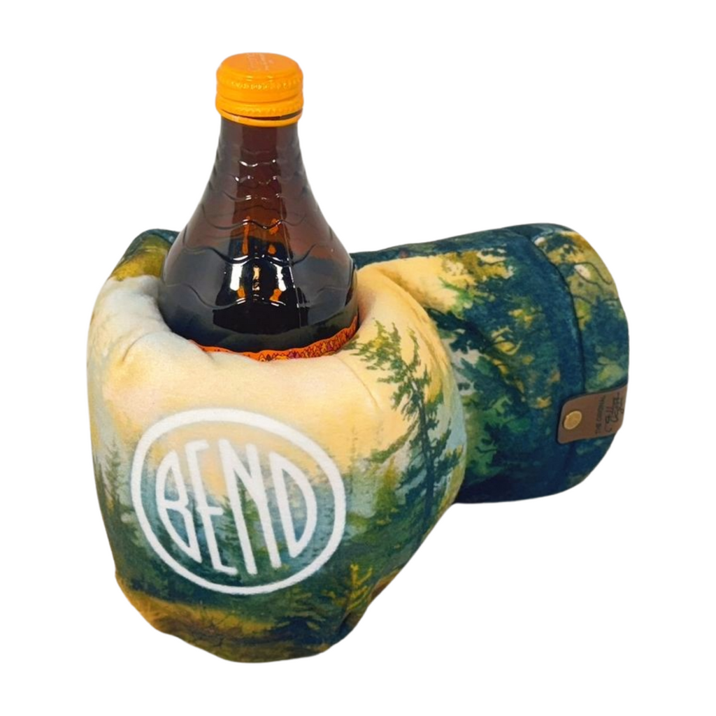 Front view of Bend Walk Your Own Way Giddyup Glove™ holding a bottle, showing print and insulation features