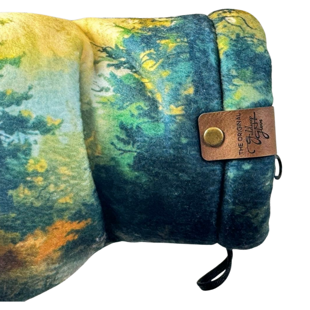 Close-up of Bend Walk Your Own Way Giddyup Glove™ wrist area highlighting adjustable cuff and cozy fit