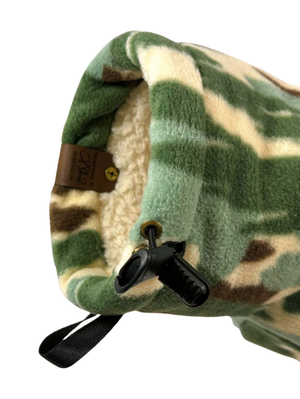 Camouflage Giddyup Glove™ right wrist open view, showing easy access and versatile hand design.