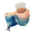 Top view of Echo Ridge Giddyup Glove™ holding a glass for après-ski or sidelines