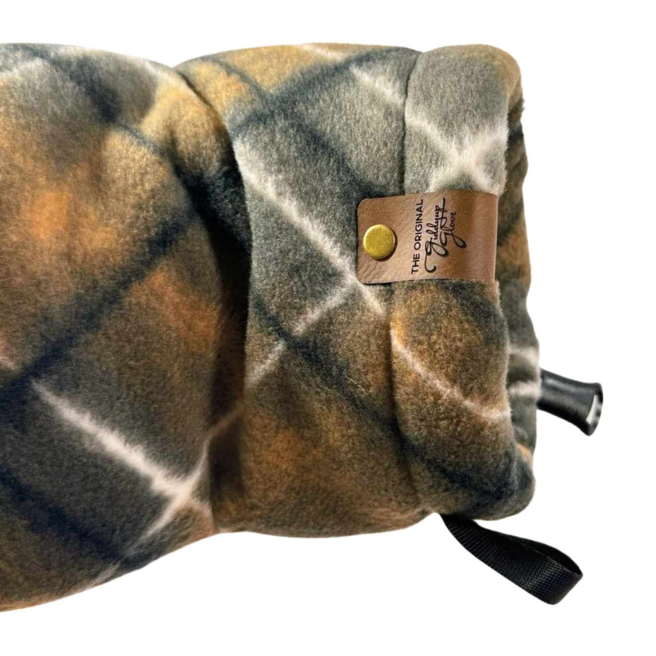 Left wrist view of Picnic in the Snow Giddyup Glove™ featuring snug fit and cozy fleece lining.