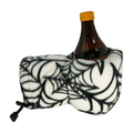 Spider Hand Giddyup Glove™ gripping hot or cold drink outdoors, demonstrating ambidextrous drink-holding mitten