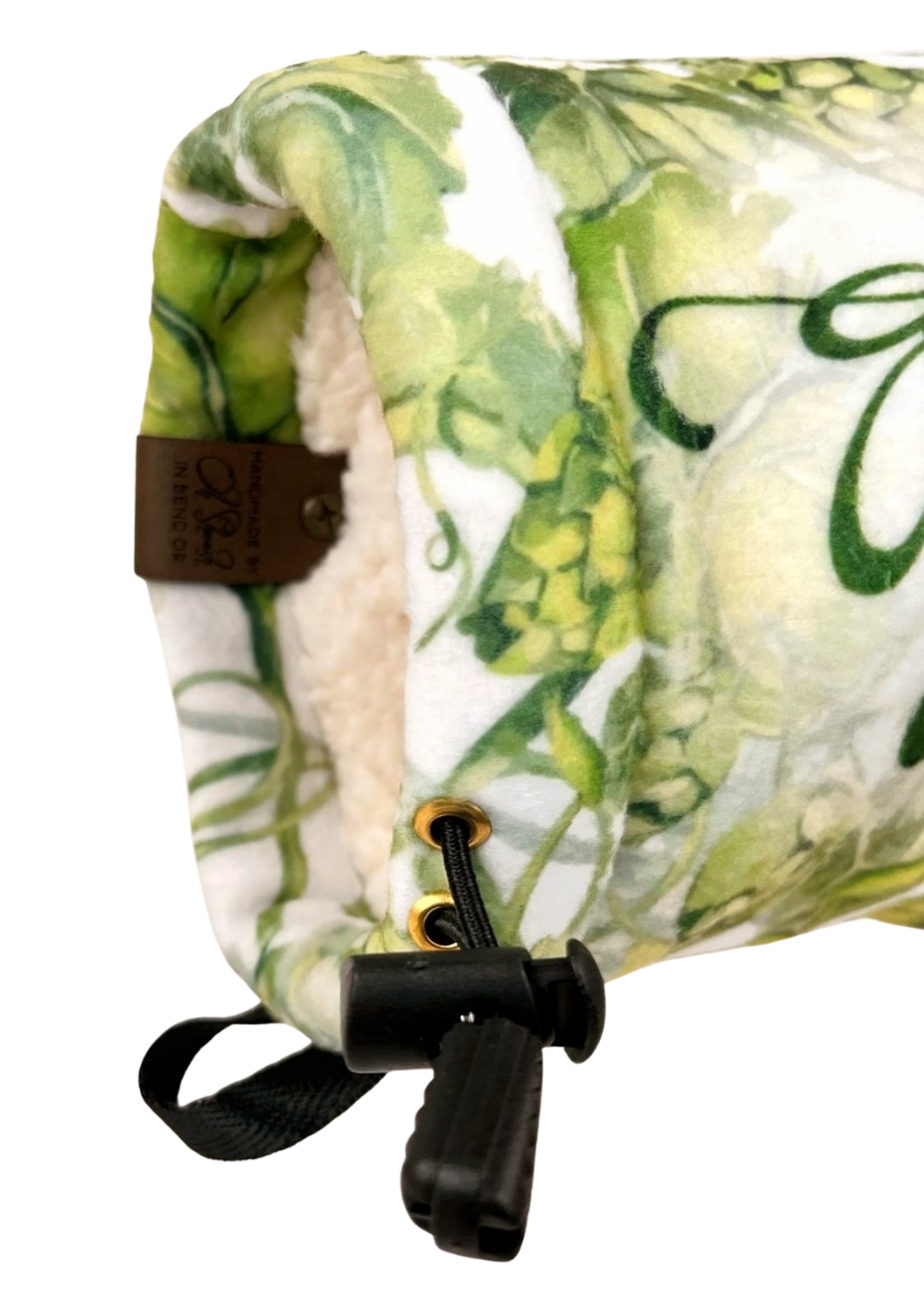 White Hops Bend Giddyup Glove™, right-hand wrist view, highlighting comfortable fit and drink holder functionality for winter activities.